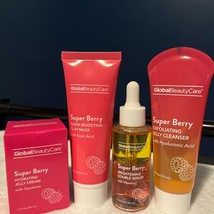 Global Beauty Care Super Berry Skincare Set